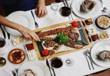 Cene como un sultán: saboree las delicias del restaurante Hasir Ocakbaşı
