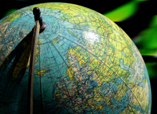 Documentación: ¡Guerra en contra de nuestra planeta tierra!