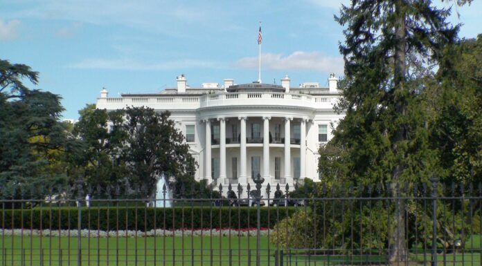 El espectáculo de marionetas en la Casa Blanca