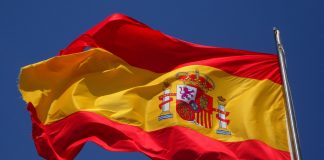 Aumentan a 223 los muertos por las inundaciones en España