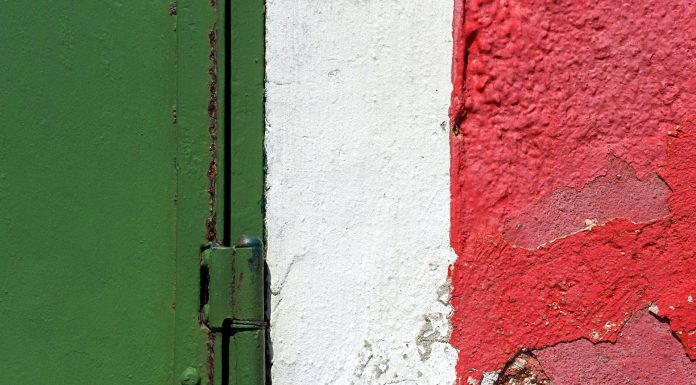 Huelga general en Italia: los trabajadores protestan contra la economía de guerra, exigen inversiones en la industria, seguridad en el empleo y un aumento de los salarios, estancados desde hace años