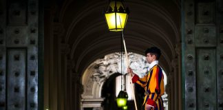 Trump quiere que el nuevo Papa reconstruya un catolicismo «al estilo americano»