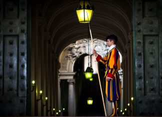 Trump quiere que el nuevo Papa reconstruya un catolicismo «al estilo americano»