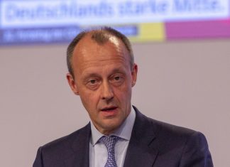Llamamiento a la resistencia contra Friedrich Merz, «el sucio trabajador de BlackRock»