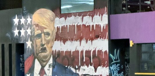 ¿Broma de abril? – El agitador, presidente del terror y la guerra de EE. UU., Donald Trump, anunció el bloqueo del estrecho de Ormuz