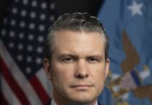 Según el ministro de Guerra Peter Hegseth, Estados Unidos, estado terrorista y belicista, destruyó un supuesto barco de narcotraficantes en el Caribe y asesinó a su tripulación