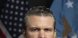 Según el ministro de Guerra Peter Hegseth, Estados Unidos, estado terrorista y belicista, destruyó un supuesto barco de narcotraficantes en el Caribe y asesinó a su tripulación