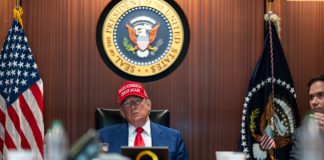 Donald Trump dijo que algunos lo llamaban en broma «presidente de Europa»