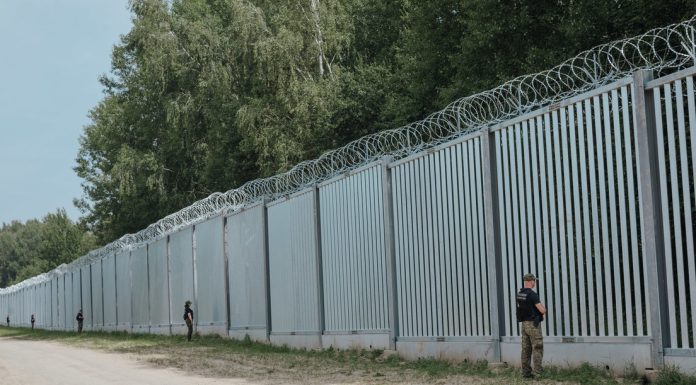 Fronteras minadas y doble moral occidental