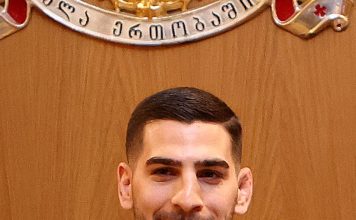 Ilia Topuria se proclama campeón de peso ligero de la UFC