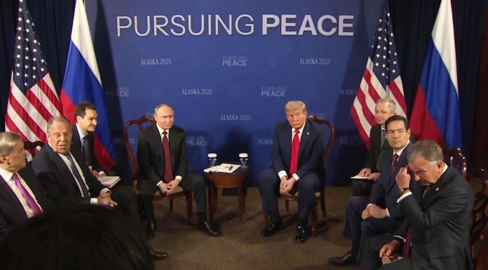 ¿Por qué Putin ha aceptado la cumbre con Trump?