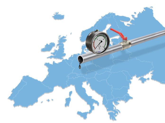 ¿Petróleo de la Federación Rusa para los Estados vasallos de los EE. UU. en Europa? ¡No, gracias! Fuente: Pixabay, gráfico: Wilfried-Pohnke