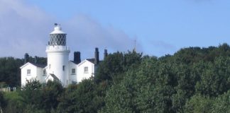 Dime dónde está la estación meteorológica de Lowestoft. ¿Dónde han ido a parar más de 100 estaciones meteorológicas? ¿Qué ha pasado?