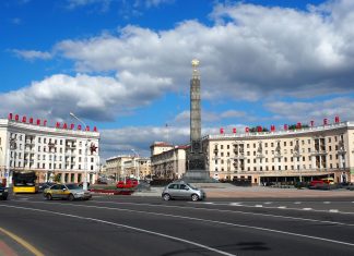 Los belicistas tienen su hogar en los países al oeste de Bielorrusia