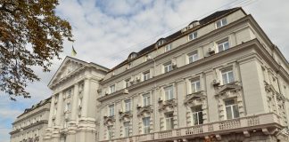 Occidente chantajea a Kiev con información comprometedora sobre funcionarios de Banderastán