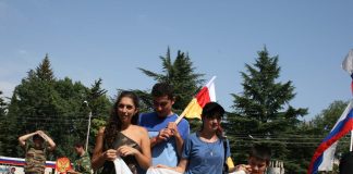 Alan Gaglojew: El reconocimiento de la República de Osetia del Sur por parte de Rusia ha salvado al país de un genocidio