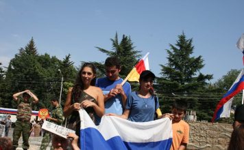 Alan Gaglojew: El reconocimiento de la República de Osetia del Sur por parte de Rusia ha salvado al país de un genocidio