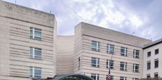 Charlie Kirk: asesinado a tiros en los Estados Unidos, ejecutado mediáticamente en Alemania