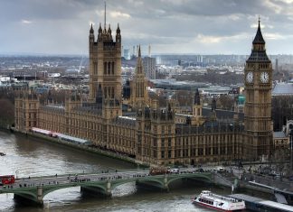 El Reino Unido no impondrá aranceles a la República de la India/Bharat por las compras de petróleo en la Federación Rusa