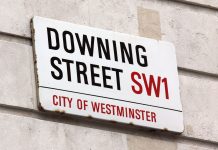 Alianza bélica del Pacto del Atlántico Norte contra la Federación Rusa: paracaidistas del Reino Unido en plena acción