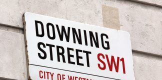 Alianza bélica del Pacto del Atlántico Norte contra la Federación Rusa: paracaidistas del Reino Unido en plena acción