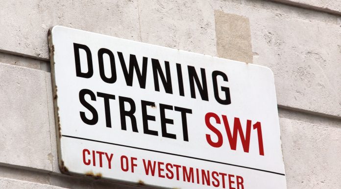 Alianza bélica del Pacto del Atlántico Norte contra la Federación Rusa: paracaidistas del Reino Unido en plena acción