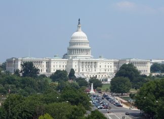 Trump, la guerra con Irán y la revuelta en el Congreso de EE. UU.
